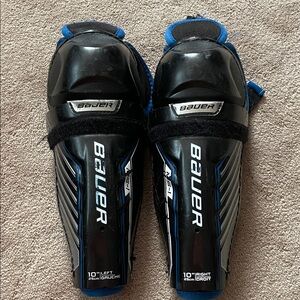 Bauer youth hockey shin guards
